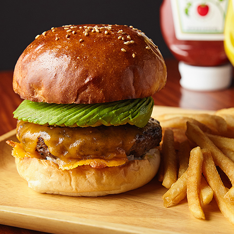 アボカドチーズバーガー